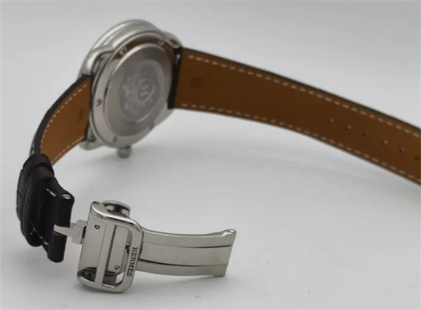 爱马仕手表表带太紧处理办法（图）